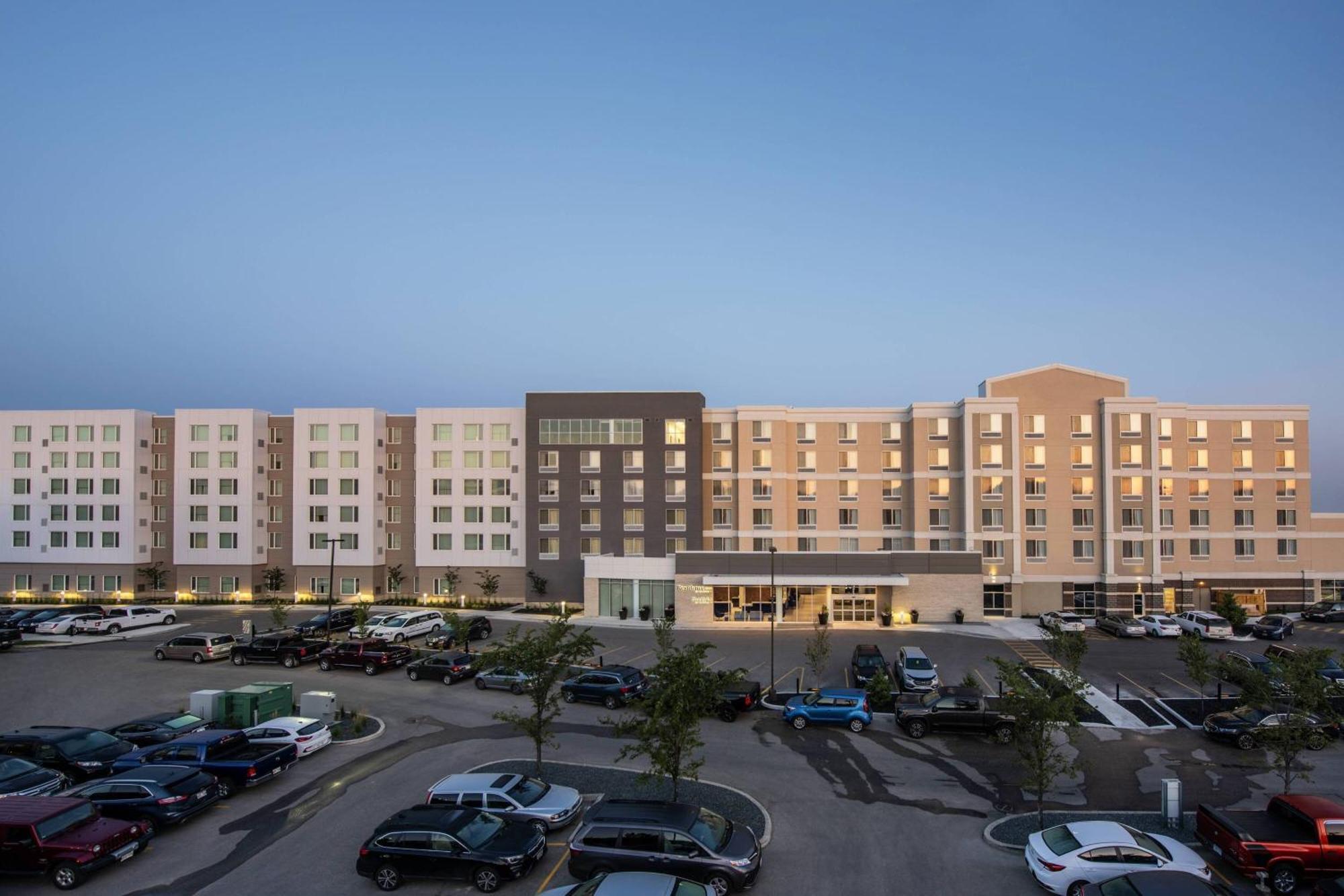 Fairfield Inn & Suites By Marriott Winnipeg Bagian luar foto
