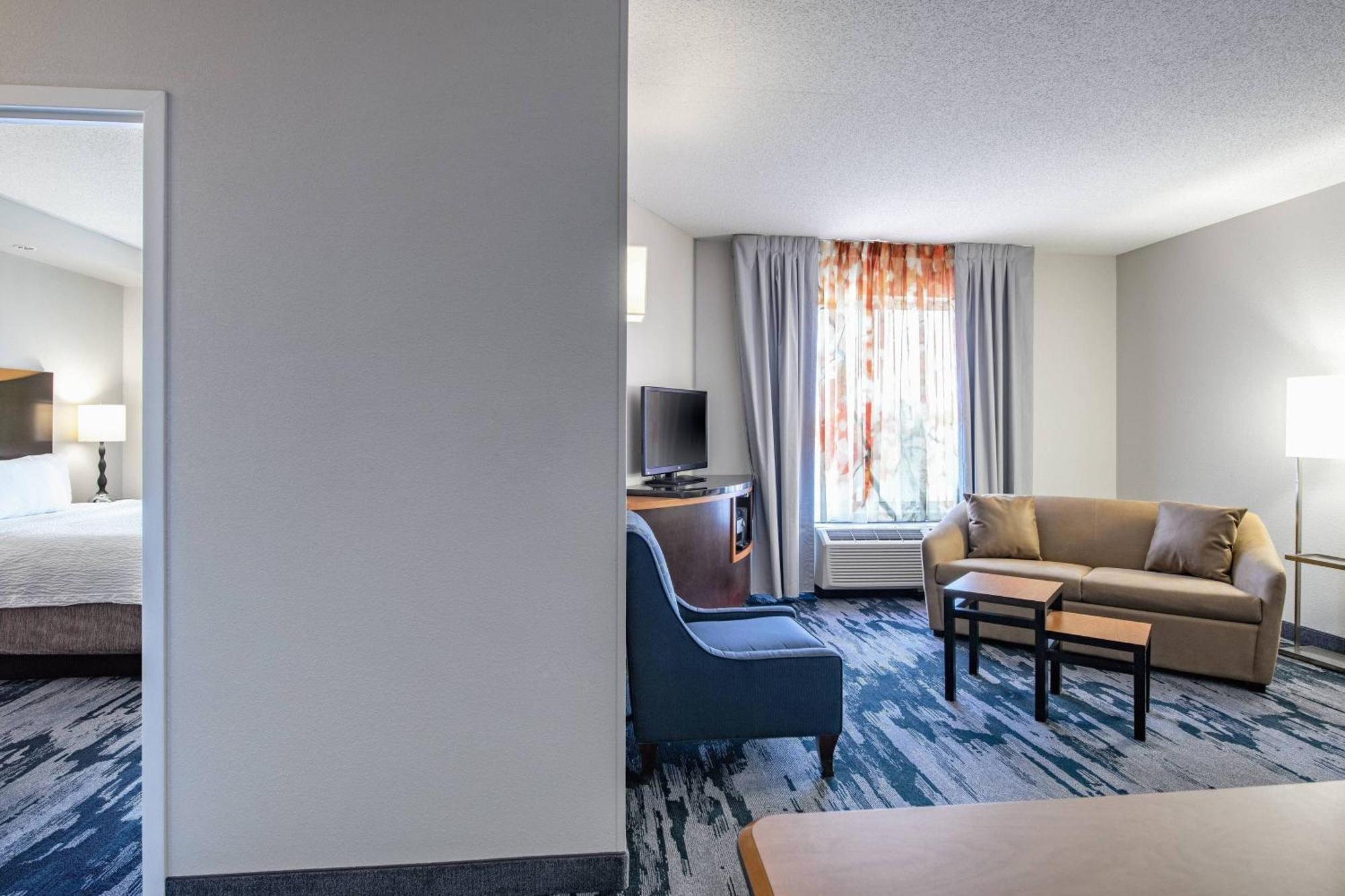 Fairfield Inn & Suites By Marriott Winnipeg Bagian luar foto