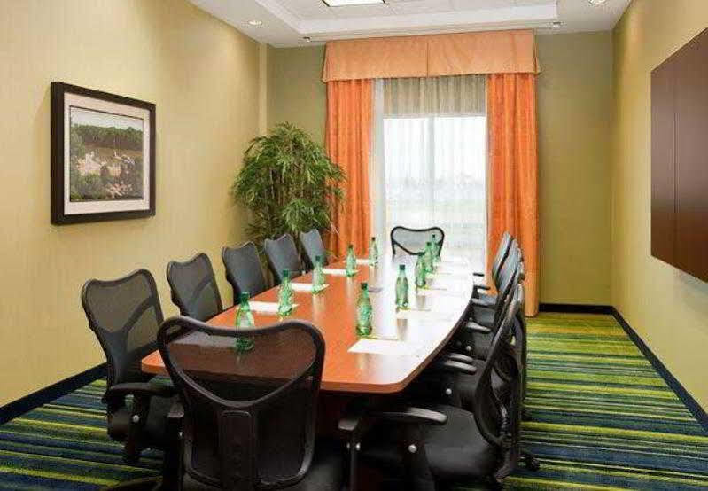 Fairfield Inn & Suites By Marriott Winnipeg Bagian luar foto