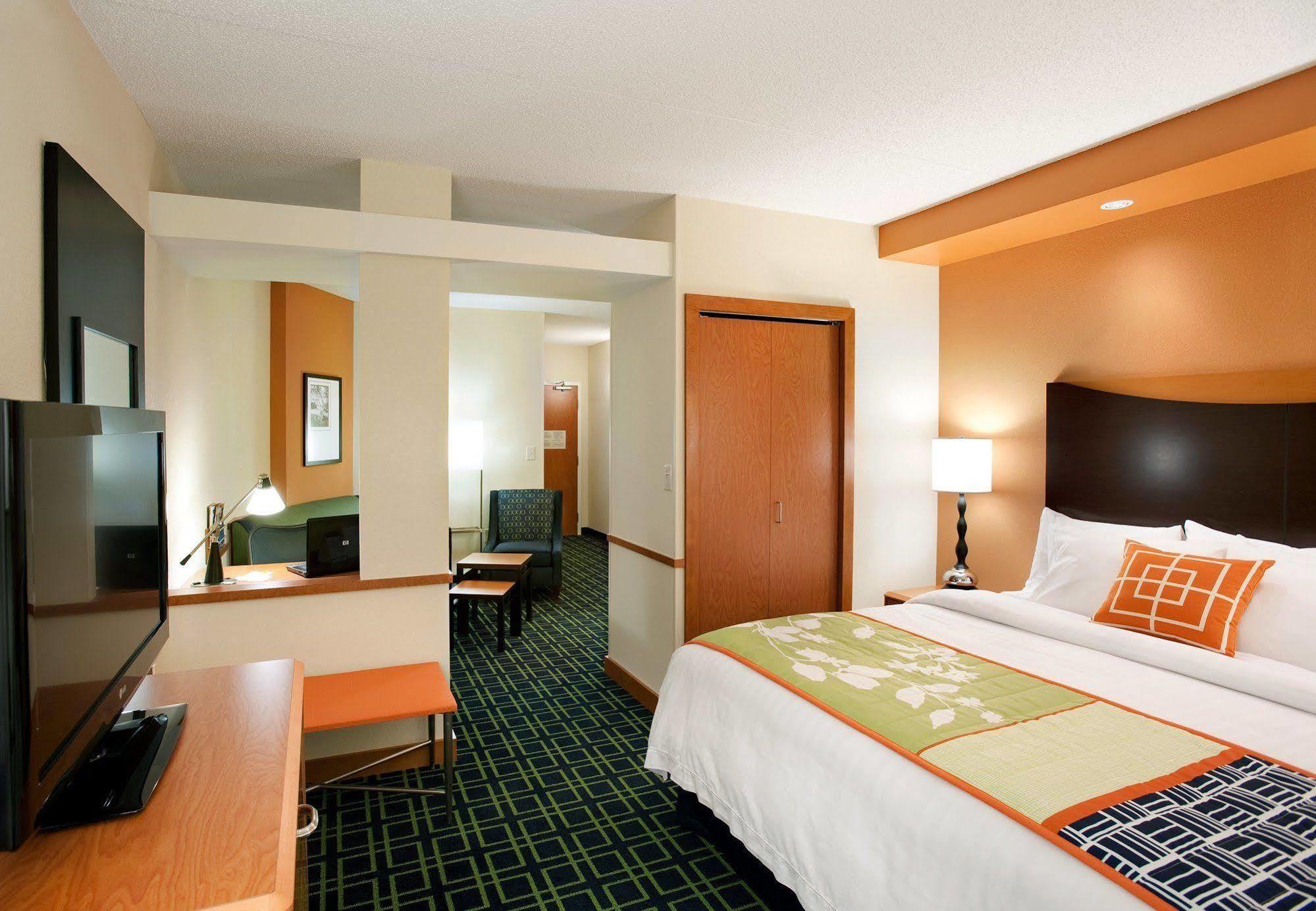 Fairfield Inn & Suites By Marriott Winnipeg Bagian luar foto
