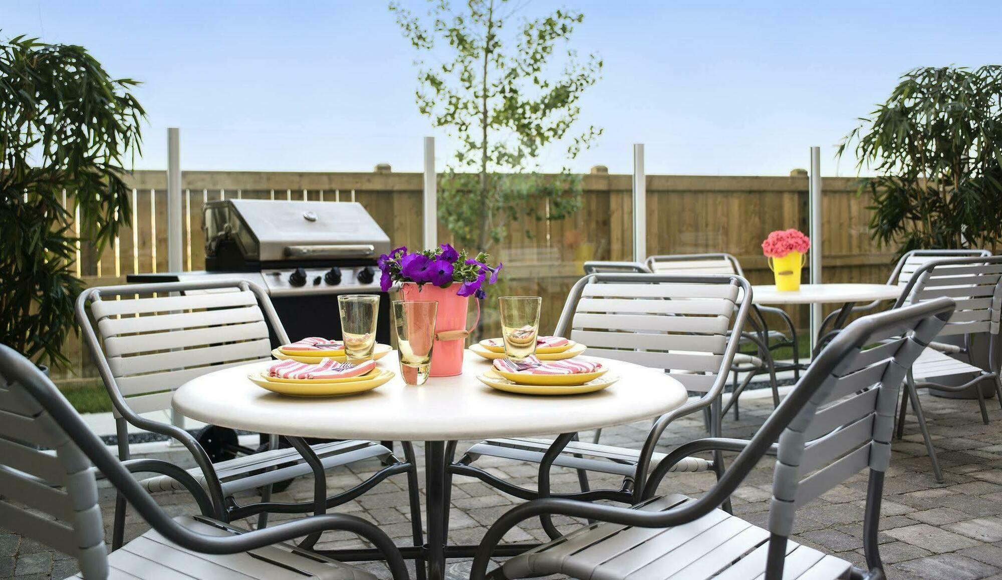 Fairfield Inn & Suites By Marriott Winnipeg Bagian luar foto